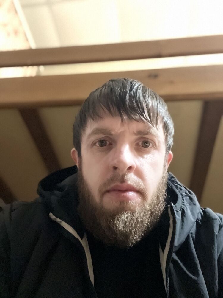  48238240  , 27 ,    