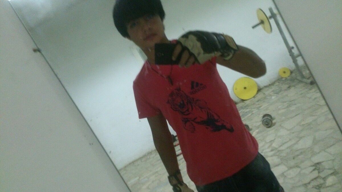  4738240  Ali, 31 ,    