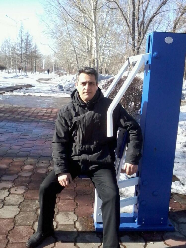  ,   Boris, 52 ,   ,   , c , 