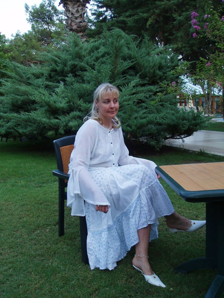  54432610  Olga, 60 ,    