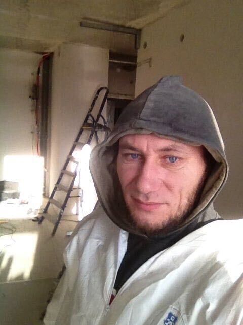  ,   Santii, 42 ,   ,   , c 