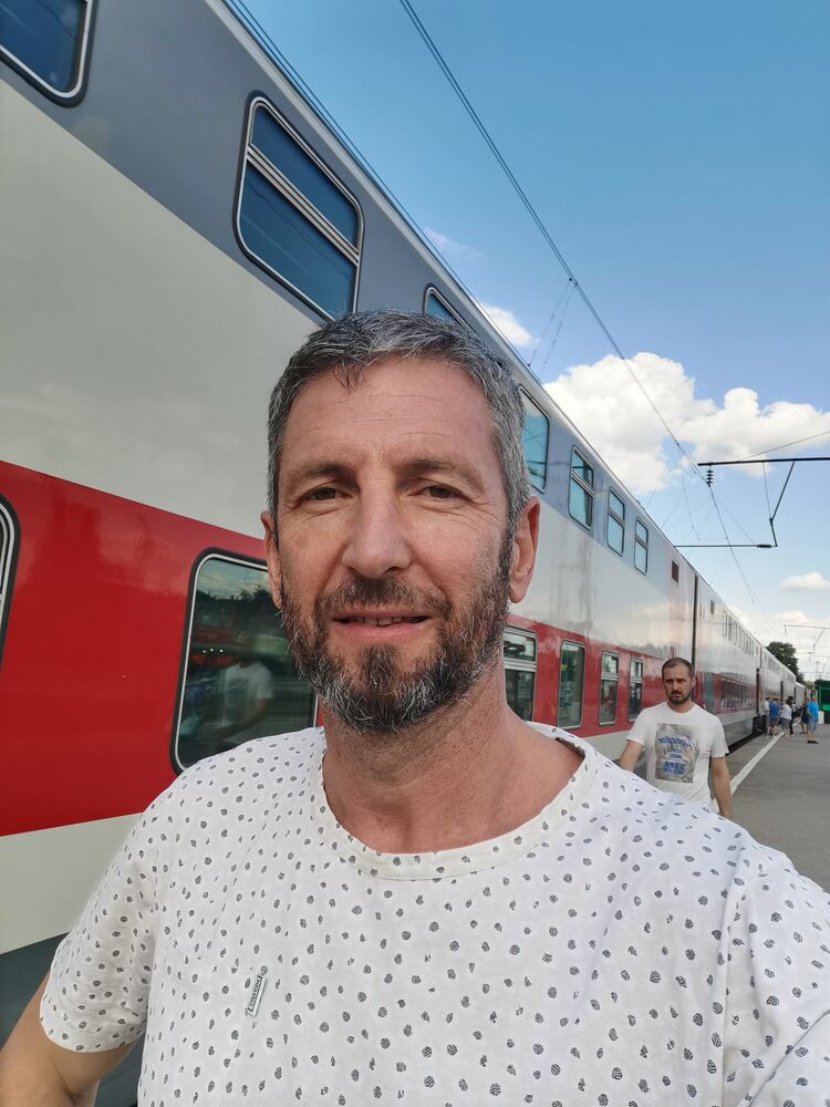 35615440  , 47 ,     