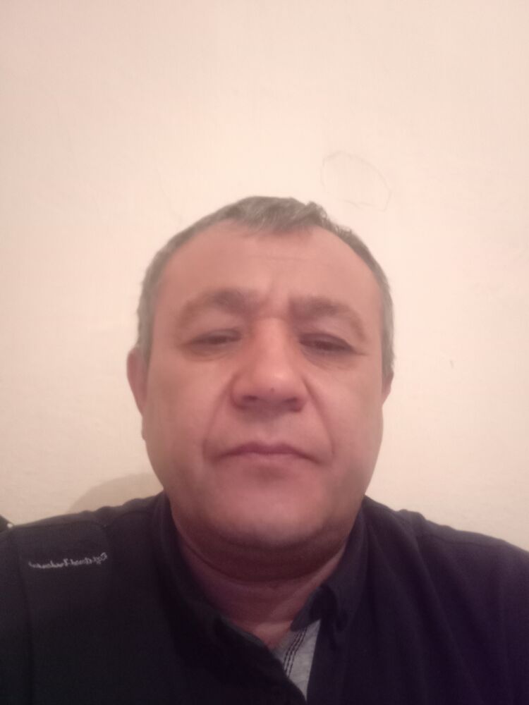  42200870  Diyorbek, 49 ,    