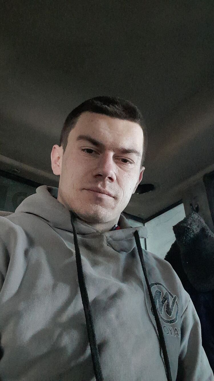  ,   Nikita, 28 ,   ,   