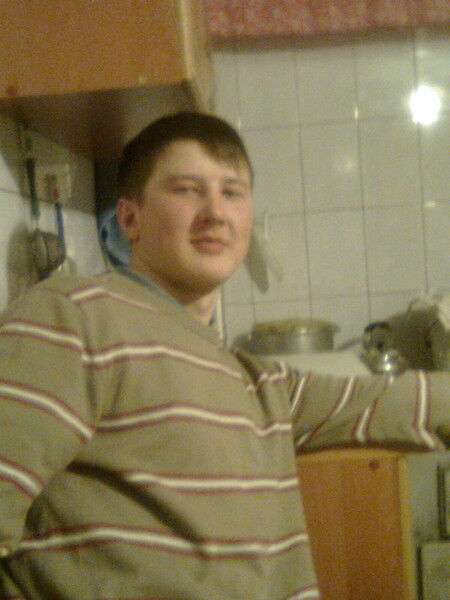  5401460  Evgenii, 38 ,    