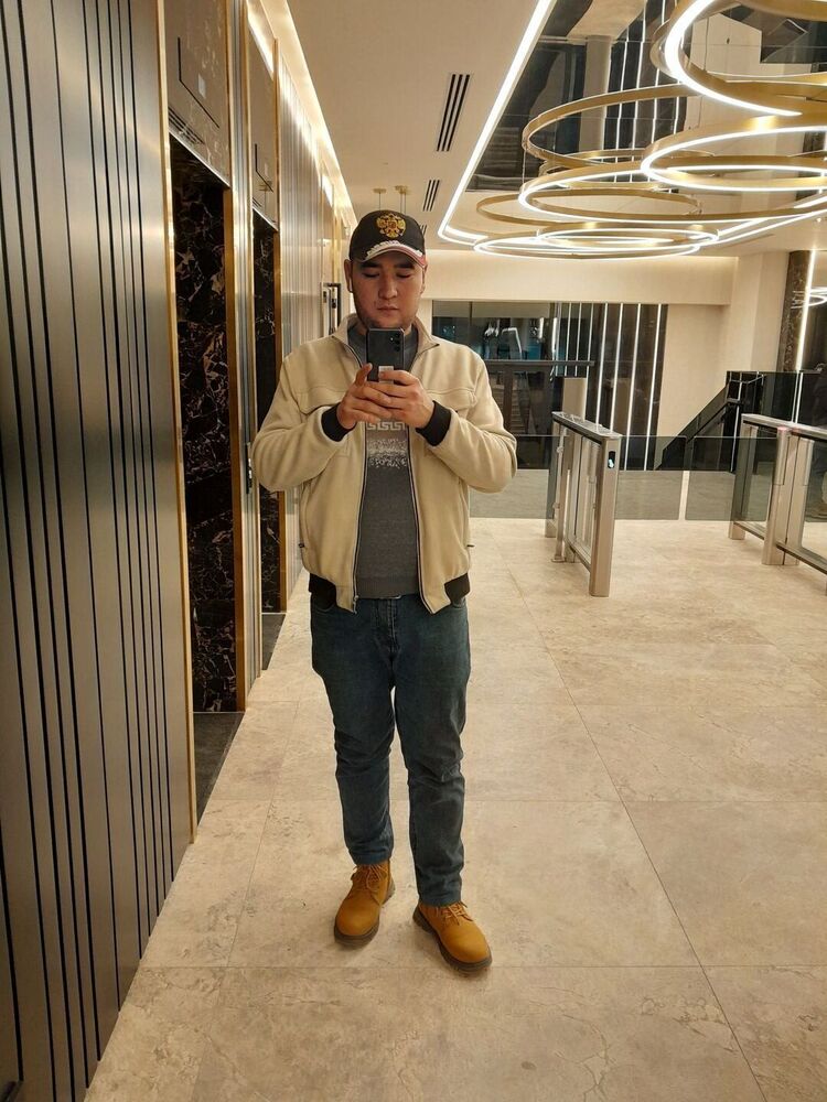 ���� 40198420 ������� Islombek, 31 ���, ���� ���������� � �����-����������