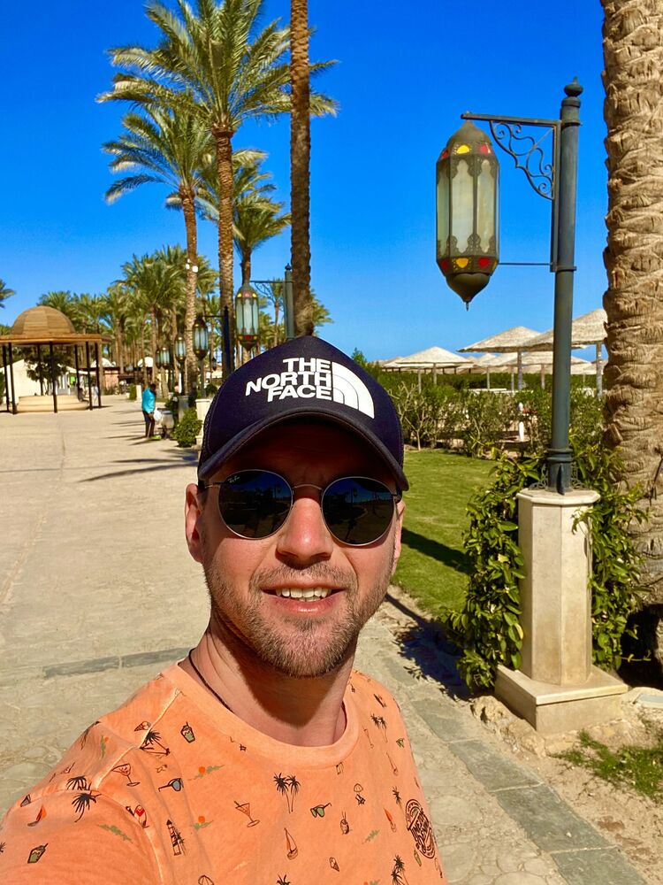  27150190  , 42 ,    -