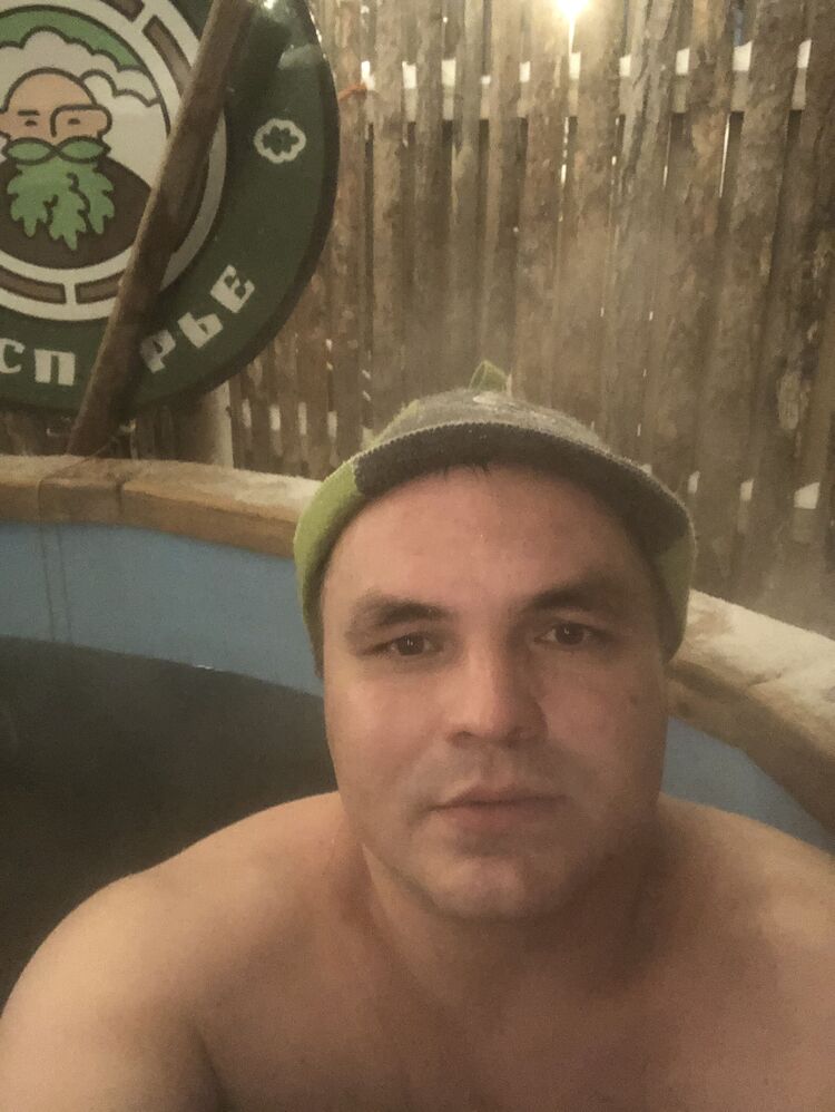  33283310  , 38 ,    