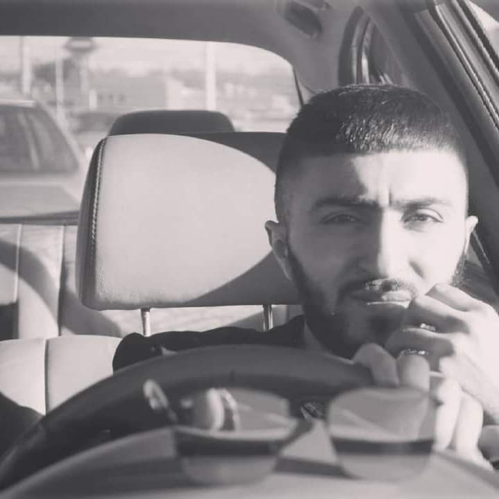  44364470  , 31 ,    -