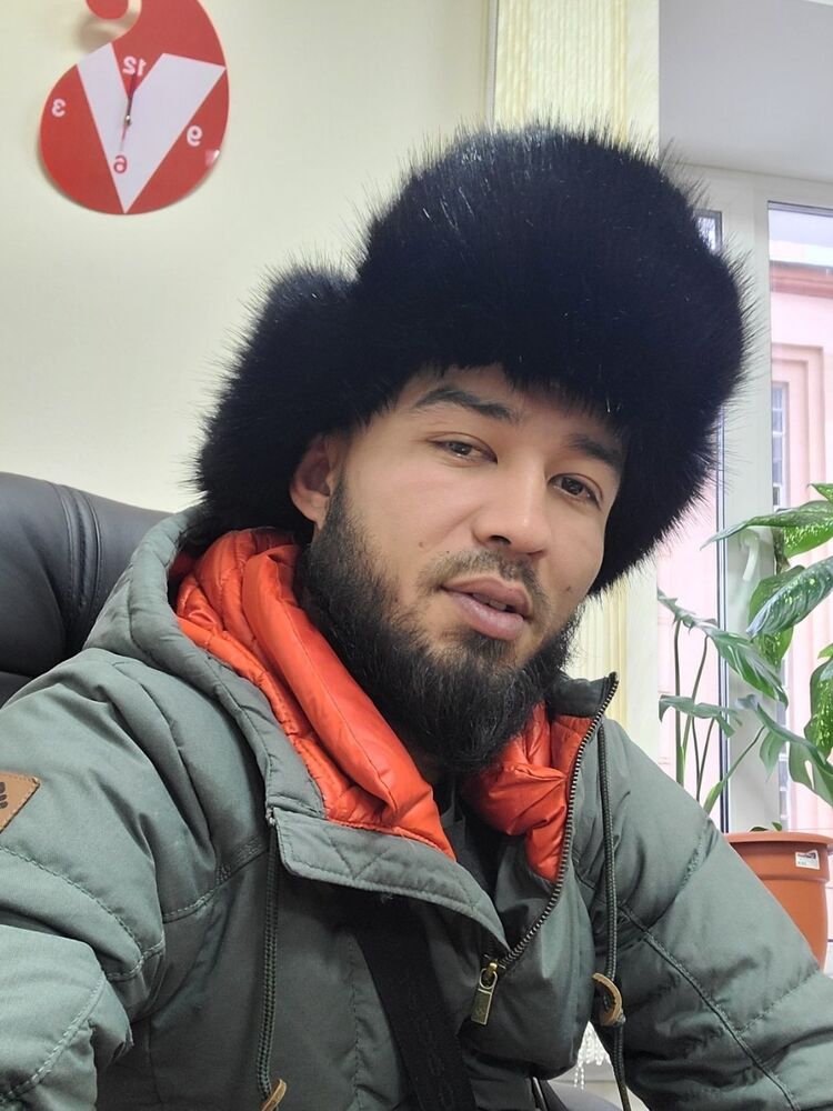 ���� 31230890 ������� Axmedov, 32 ����, ���� ���������� � �����-����������