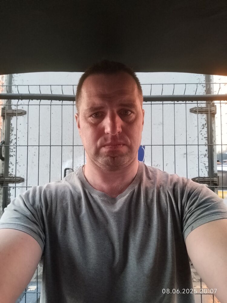  ,   Dima, 44 ,   ,   , c , 