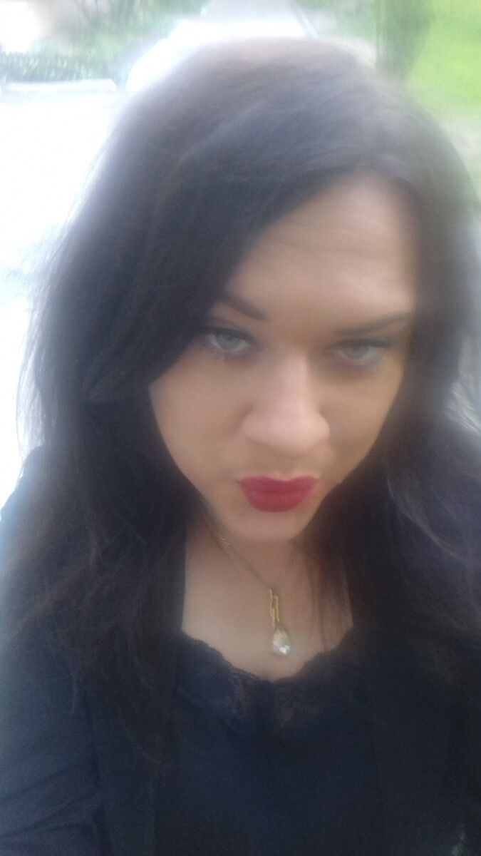  ,   Viktoriya, 40 ,   ,   , c 