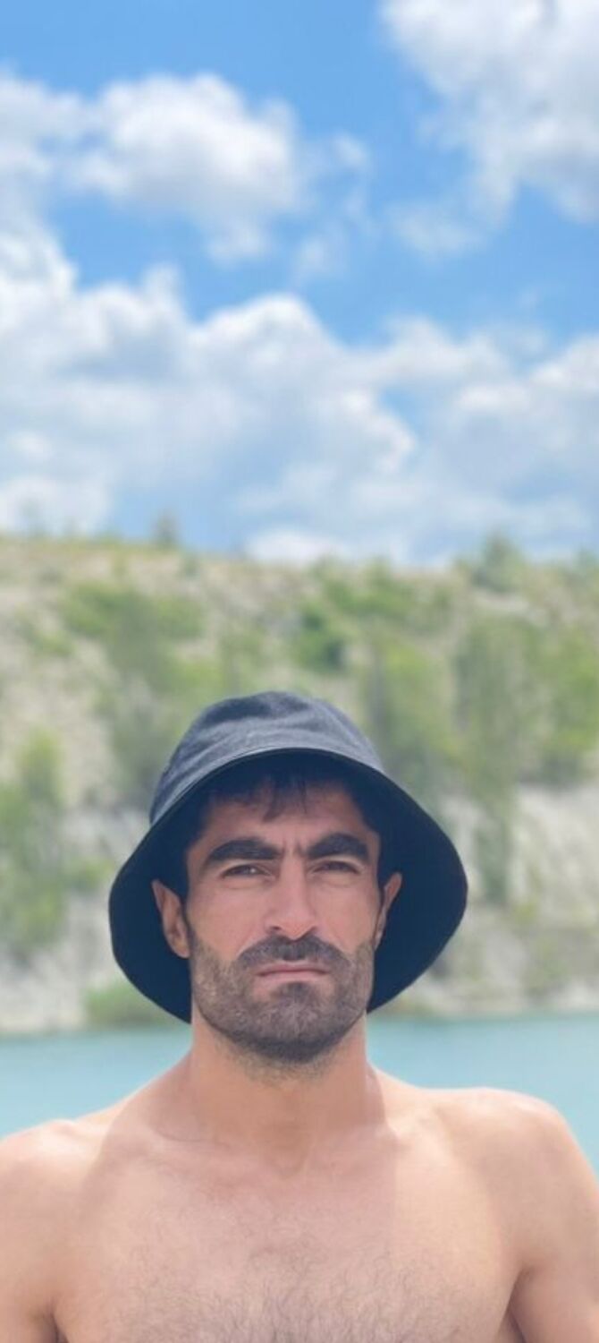  53912430  Nazar, 32 ,    