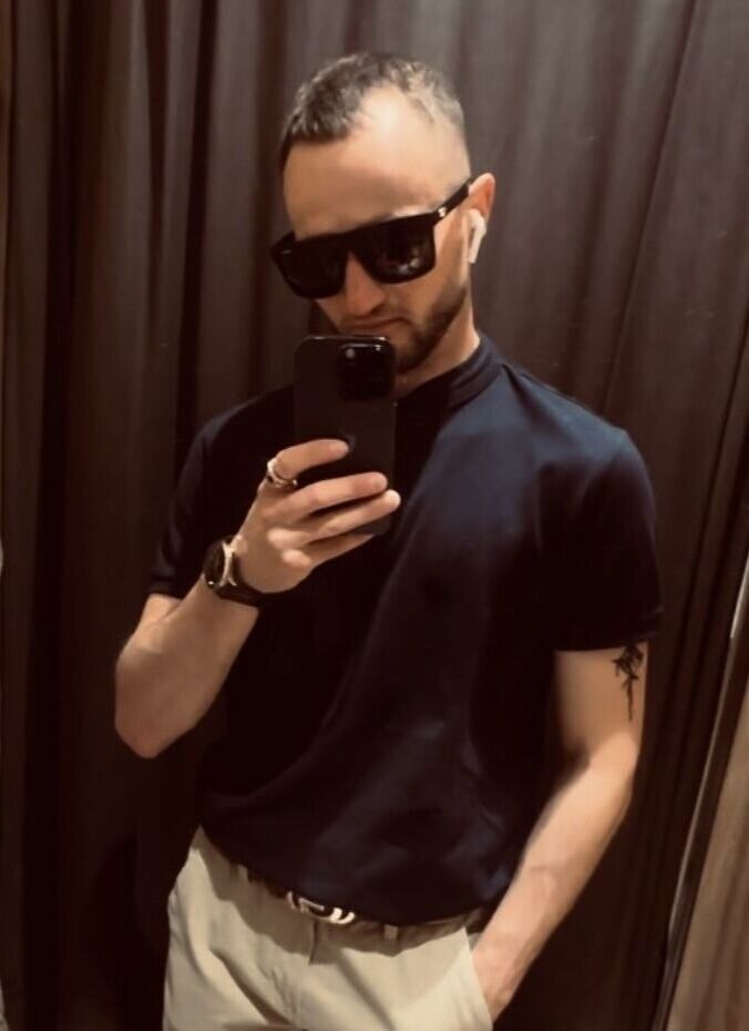  ,   Kasper, 29 ,  