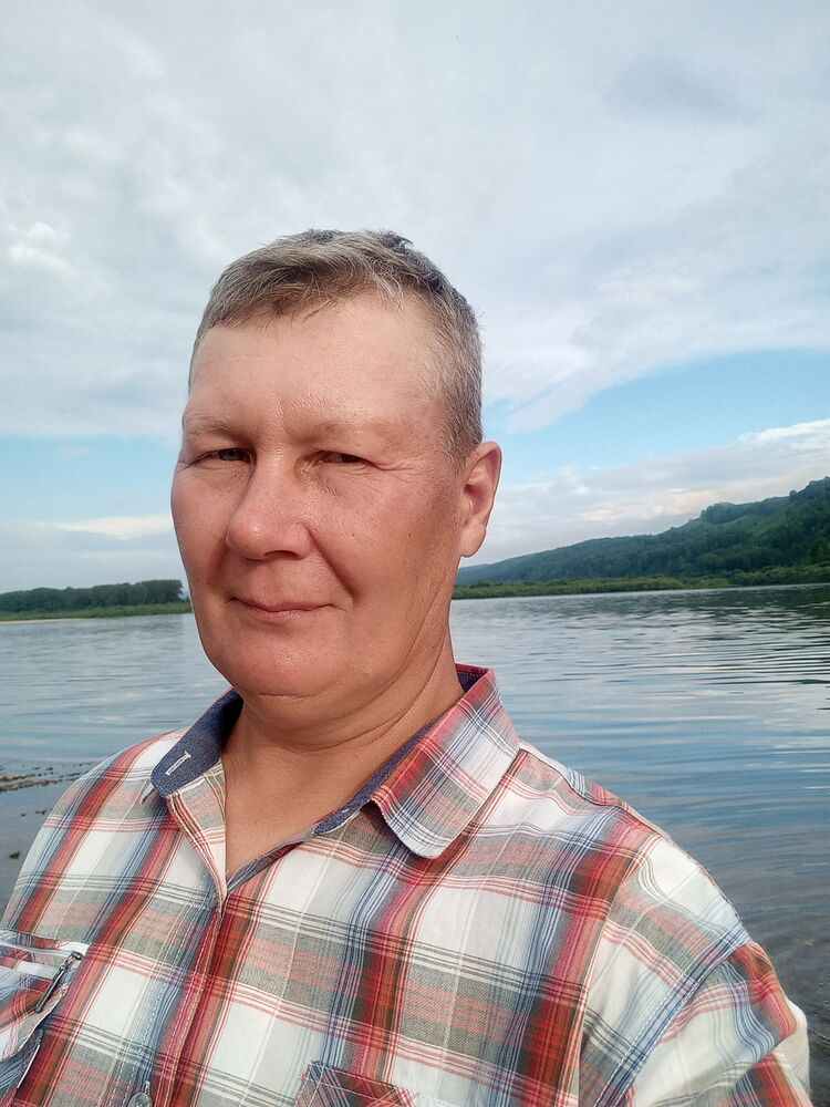  ,   Vladimir, 52 ,     , c 