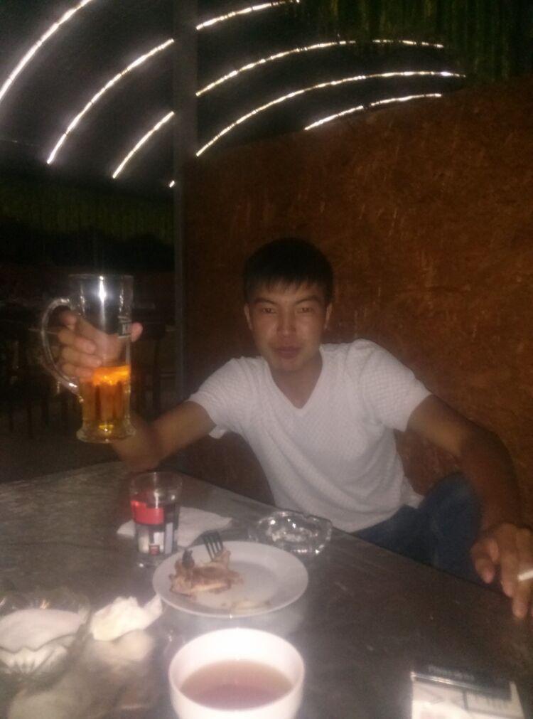  ,   Maks, 32 ,   , 