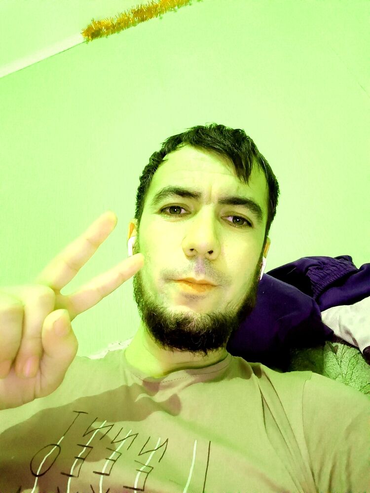  31864760  , 37 ,    