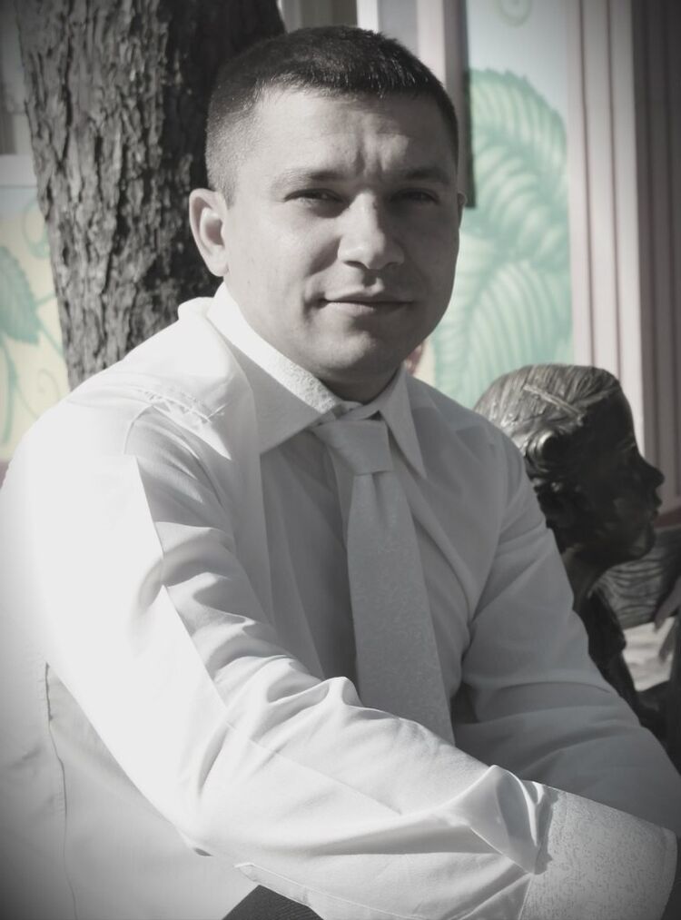  ,   KMaro, 41 ,   ,   , c 