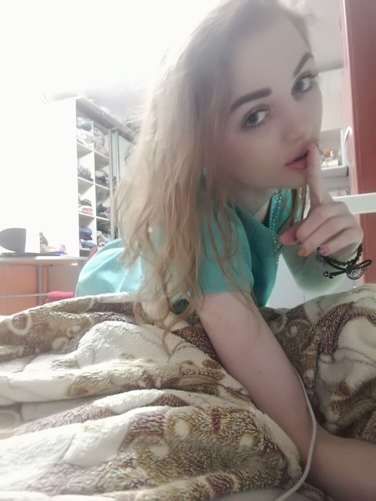  11839510  Mika, 28 ,    -