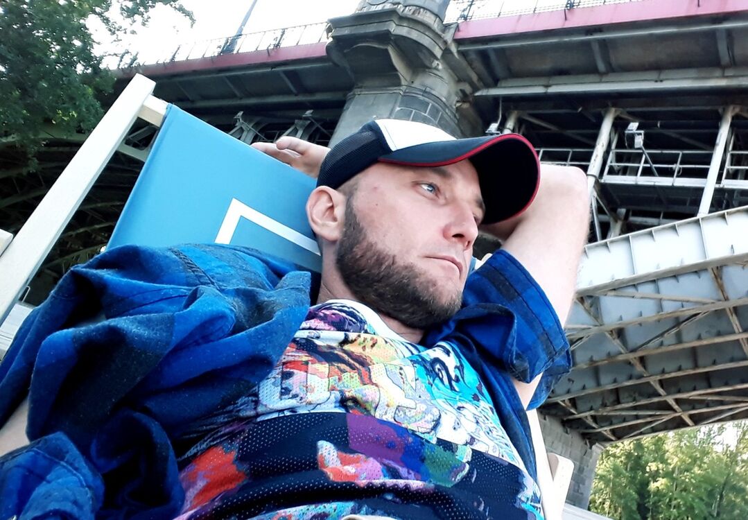  Warszawa,   , 37 ,   ,   , c , 