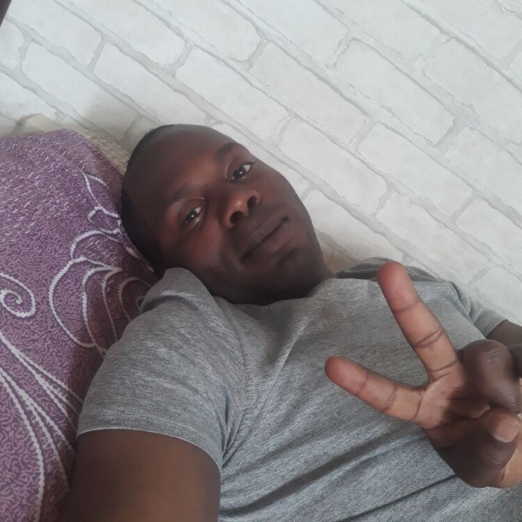  51687510  Miguel, 36 ,    