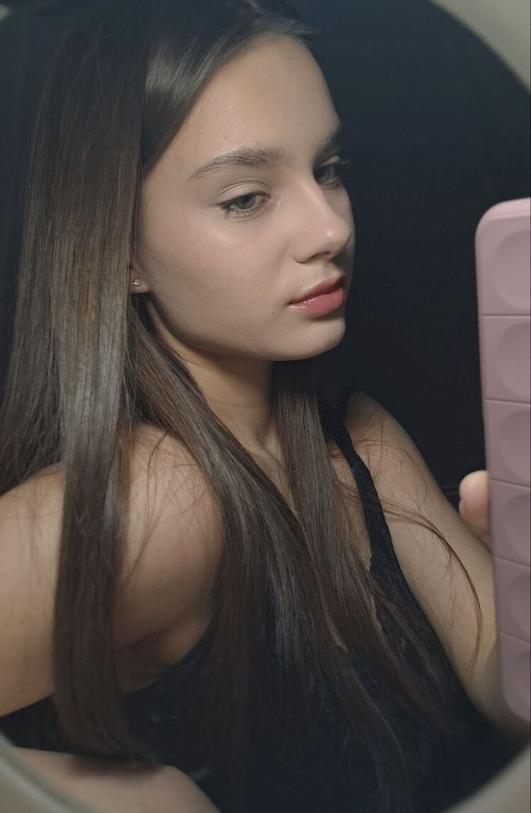  50520310  , 23 ,    -
