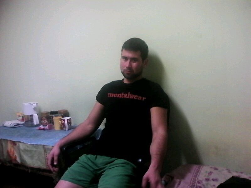  -,   Iqbolchik, 33 ,   ,   , c 