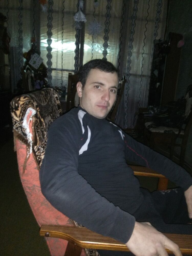 ���� 8986740 ������� Zura, 40 ���, ���� ���������� � �������