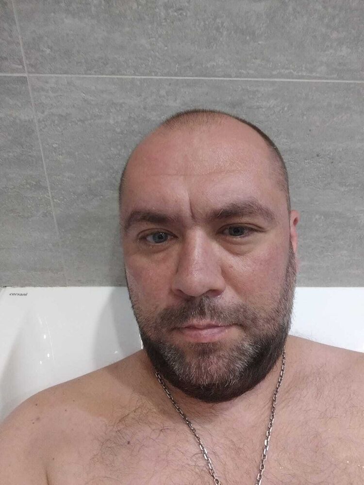  34512830  Garry, 44 ,    
