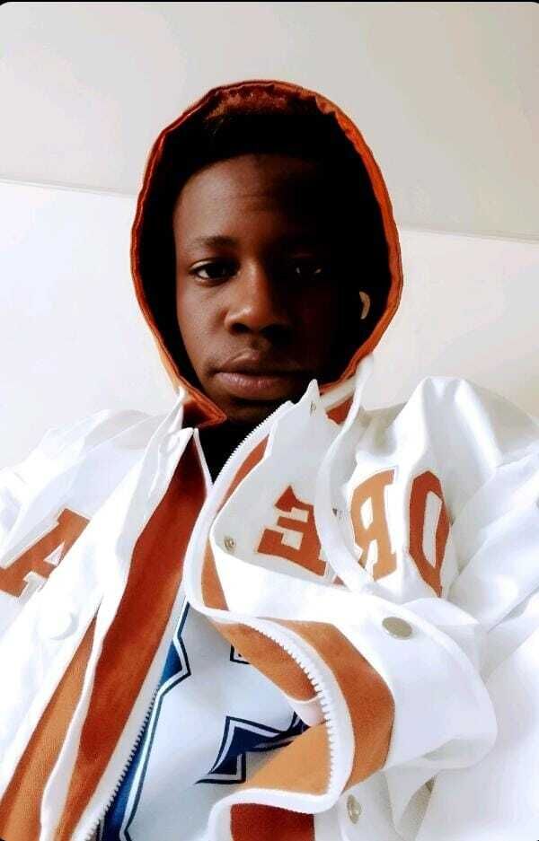  53806210  Loum, 34 ,    