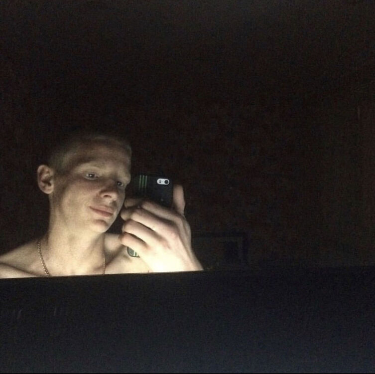  34714020  , 21 ,    