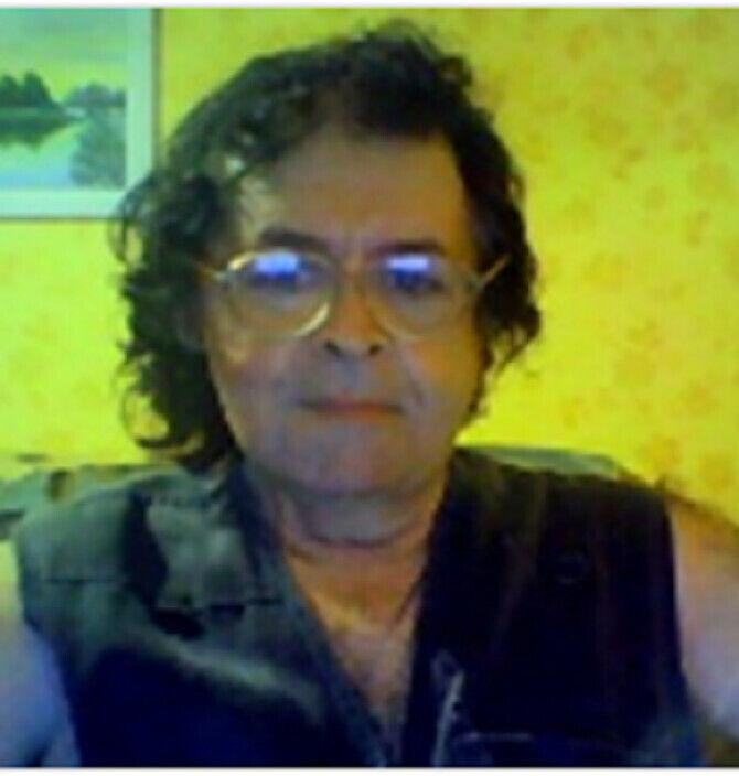  32324560  Valentin, 61 ,    