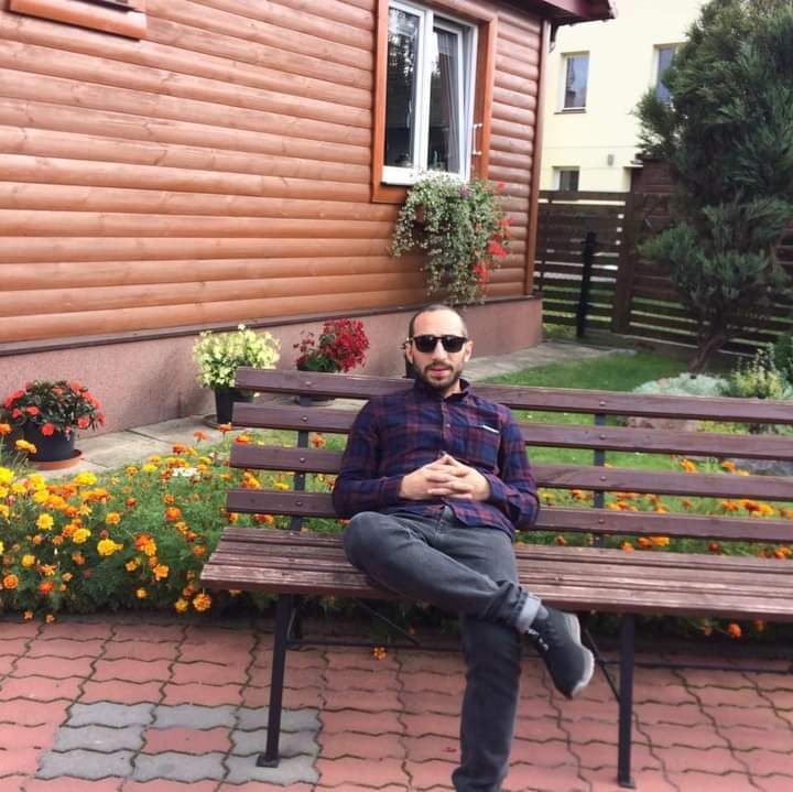  29983860  Reziko, 33 ,    