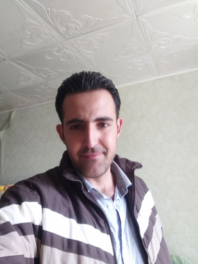  17425020  Mazen, 42 ,    -