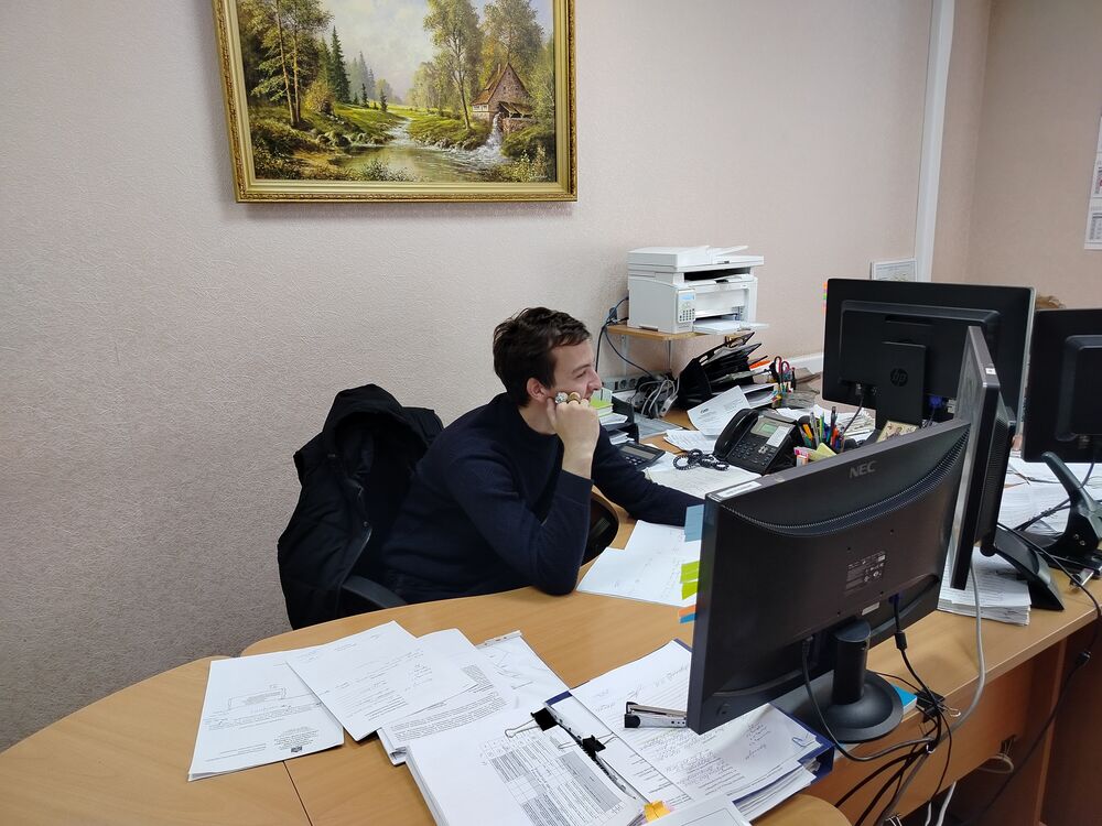  52581800  Vladimir, 21 ,    