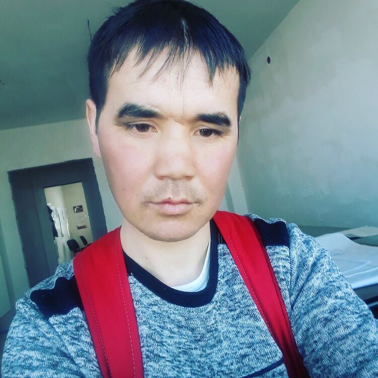  ,   Samat, 41 ,  