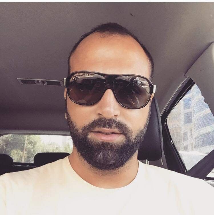  ,   Maks, 37 ,   ,   , c 