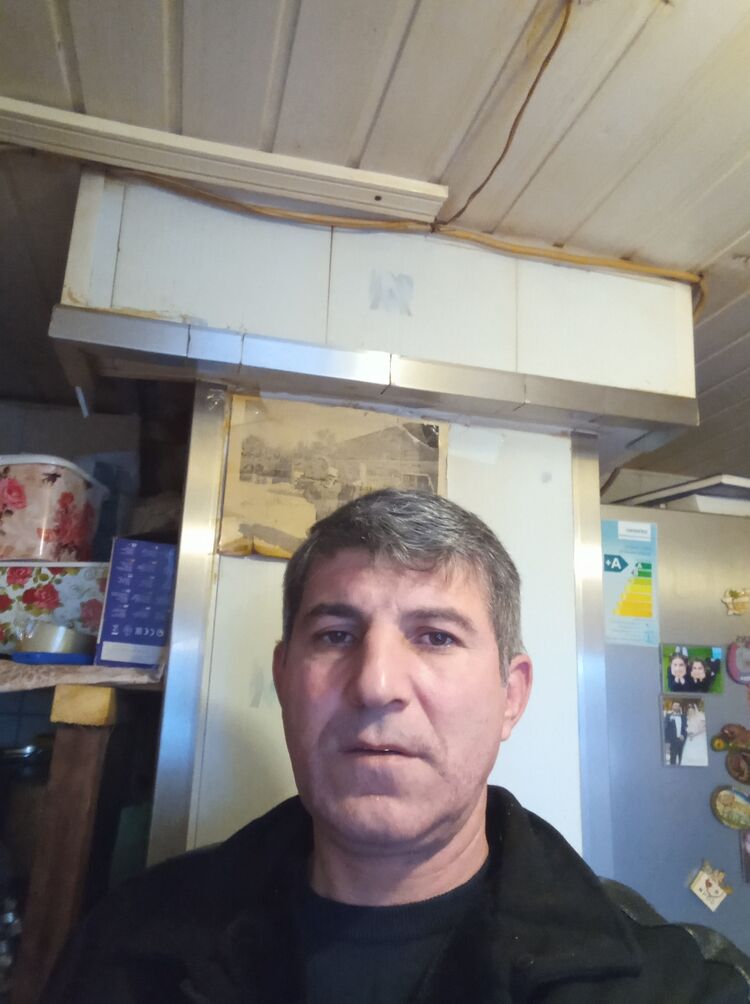  31622290  Grigory, 40 ,    Novy