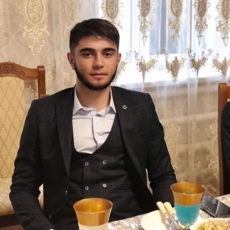 ���� 27962640 ����� Adam, 24 ����, ���� ���������� � ������������