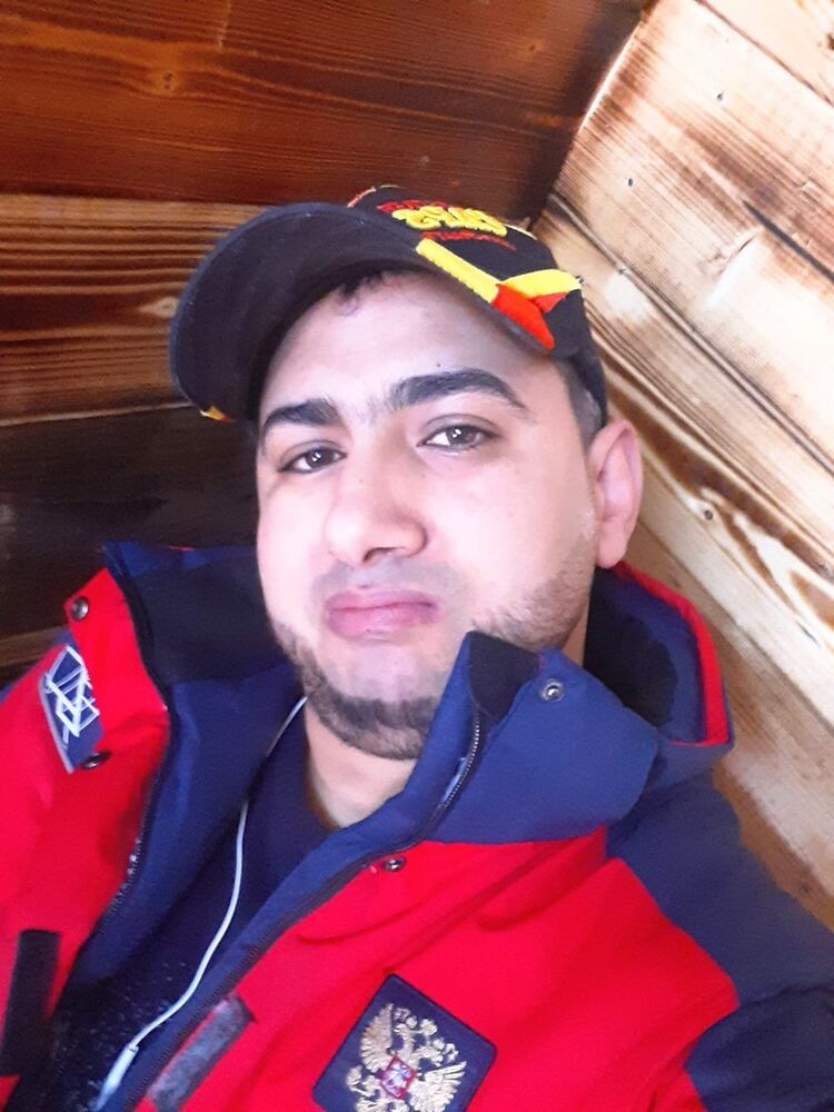  19439740  Ibrahim, 38 ,    