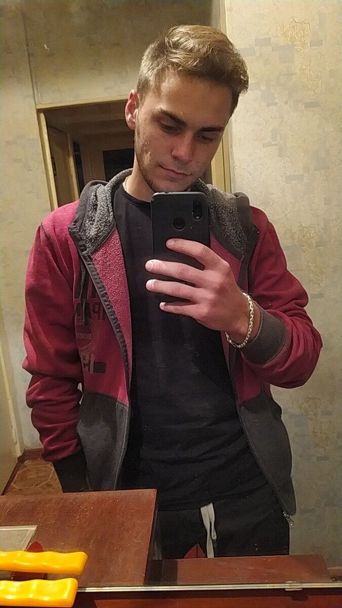 18293070  Dmitry, 25 ,    