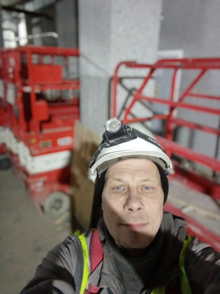  -,   Oleg, 48 ,   ,   , c 