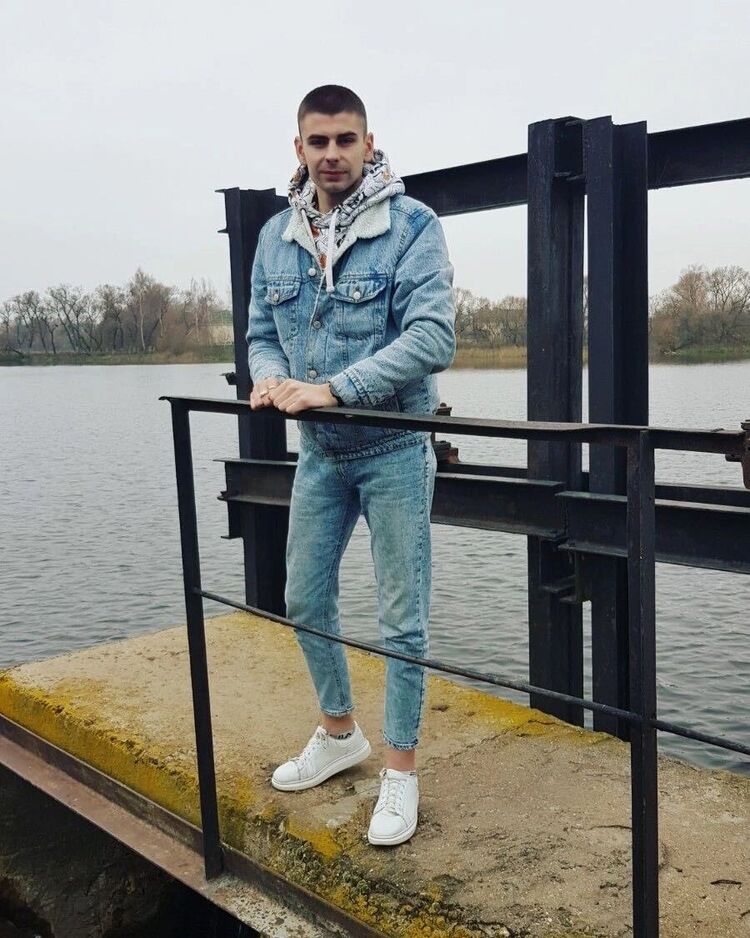 ���� 40898570 ����� ������, 25 ���, ���� ���������� � �����-����������