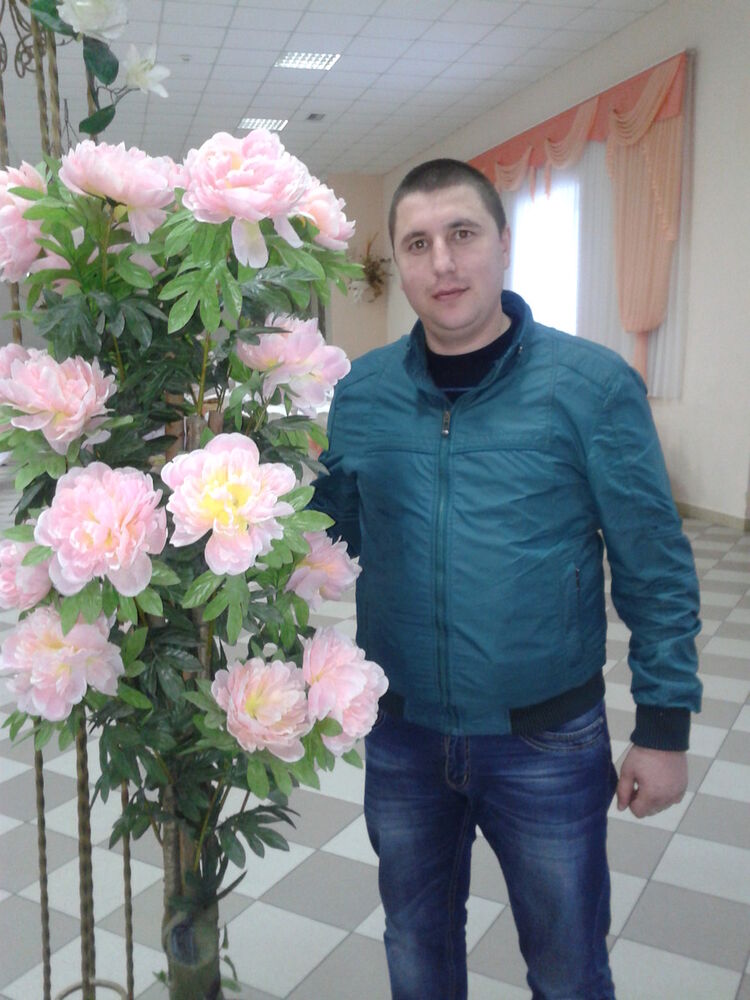  ,   Erik, 39 ,     , c 