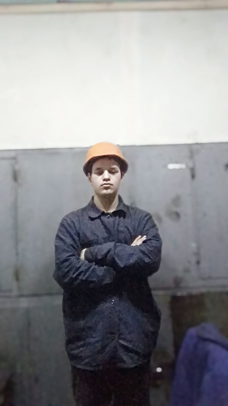 23827560  , 24 ,    