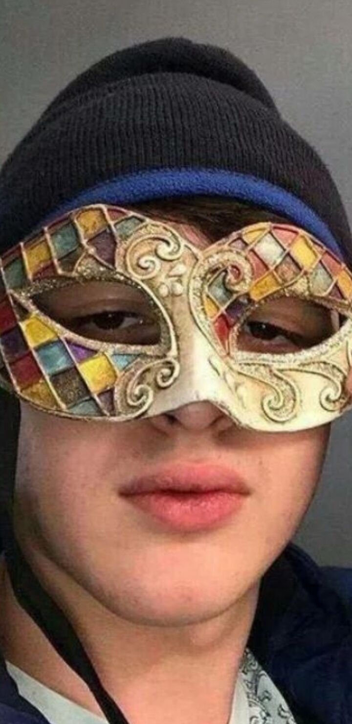 ���� 31436010 ������� ����� ����, 33 ����, ���� ���������� � �����-����������