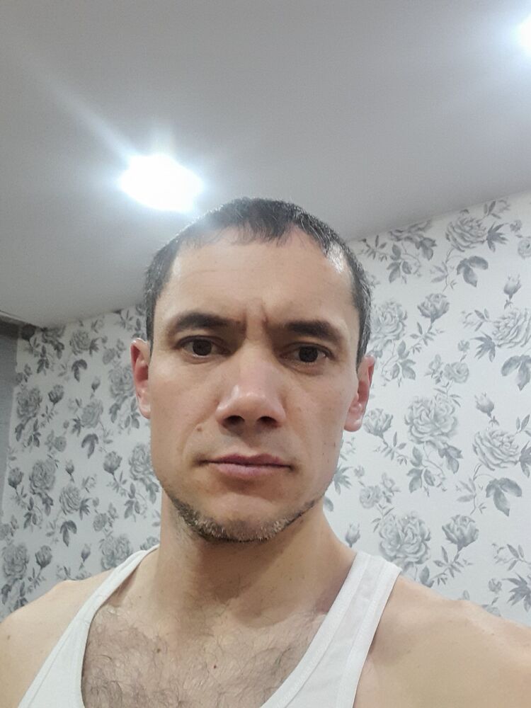  46773520  , 37 ,    