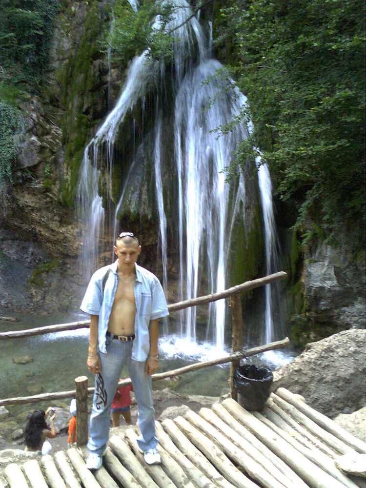  38796040  Sergio, 39 ,    