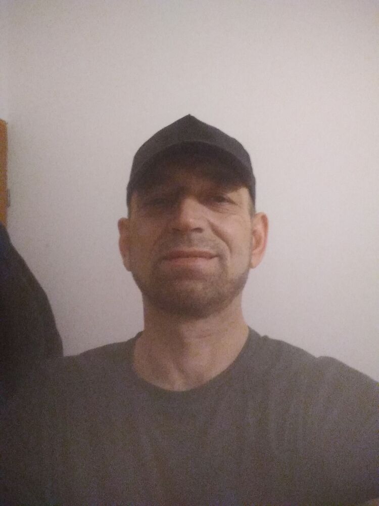 24525100  , 49 ,    
