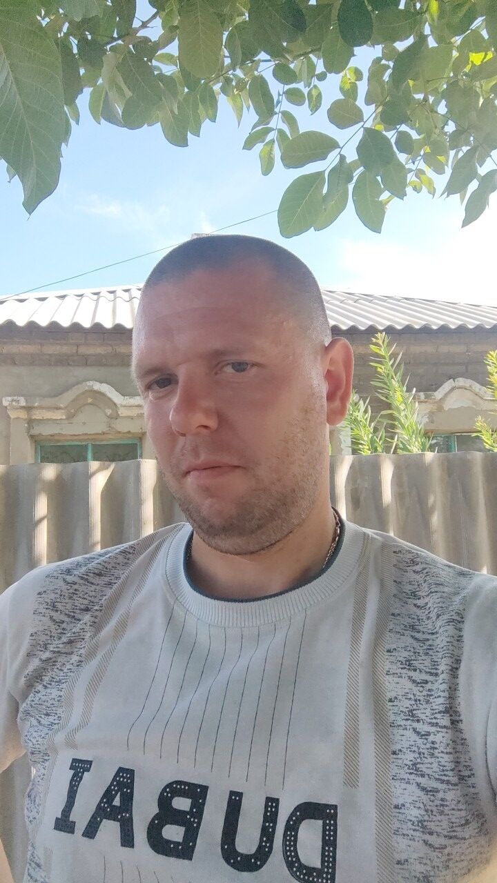  44560860  , 32 ,    